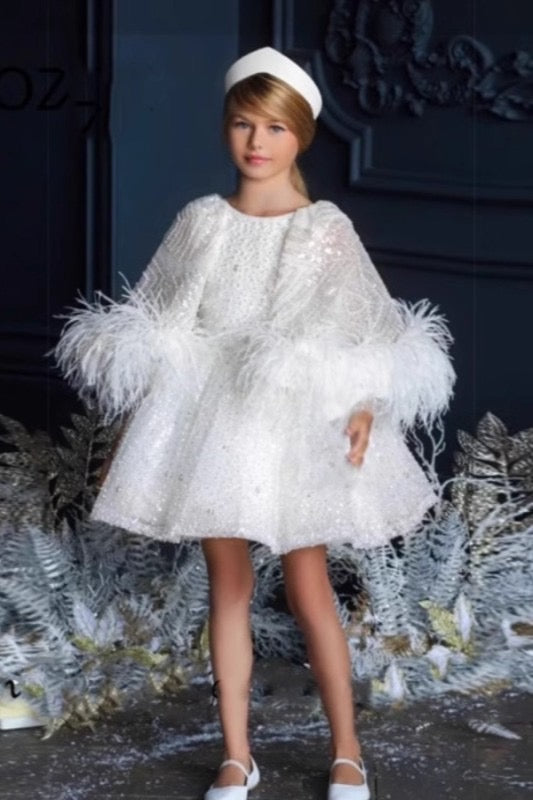 WHITE SNOW QUEEN
