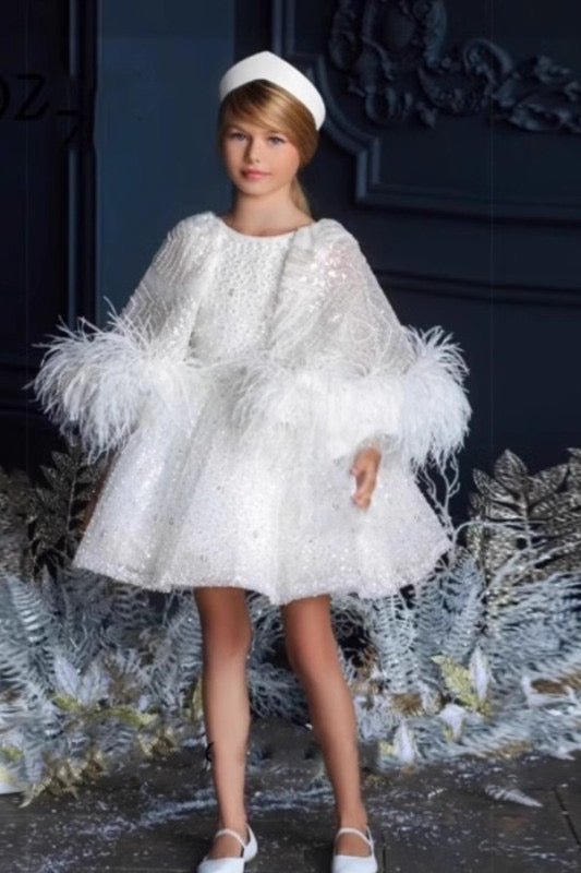 WHITE SNOW QUEEN